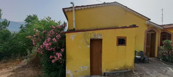 Casa de 4 divisões em Macchiagodena, Italy N.º 120705 2