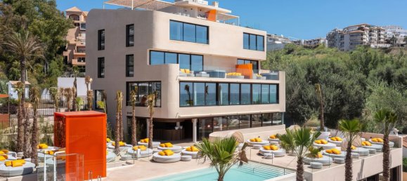 3 bedrooms Apartment in Fuengirola, Spain No. 49522 49