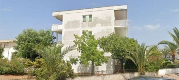 3غرفة شقة في Lesina, Italy رقم 216777 7