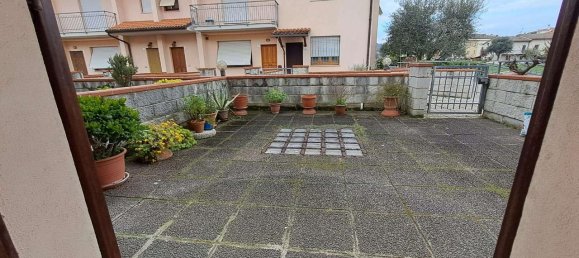 7 rooms House in Monte Roberto, Italy No. 15133 18