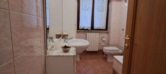 7 rooms House in Monte Roberto, Italy No. 15133 22