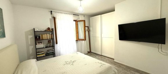 4 bedrooms Apartment in Certaldo, Italy No. 326400 9