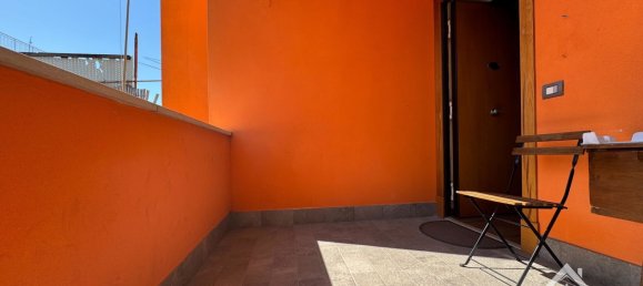 3 rooms Duplex in Afragola, Italy No. 279616 8