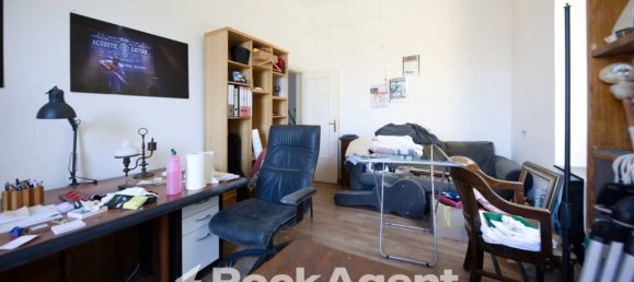 3 bedrooms Apartment in Genoa, Italy No. 288827 2