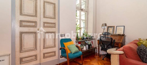 2 bedrooms Apartment in Turin, Italy No. 330692 9