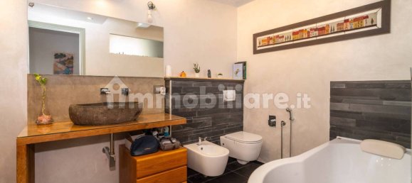 2 bedrooms Apartment in Turin, Italy No. 330692 25