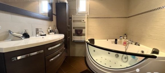 4 bedrooms House in Sarthe, France No. 315077 6