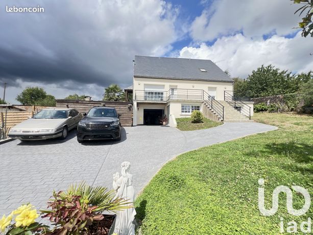 4 bedrooms House in Sarthe, France No. 315077