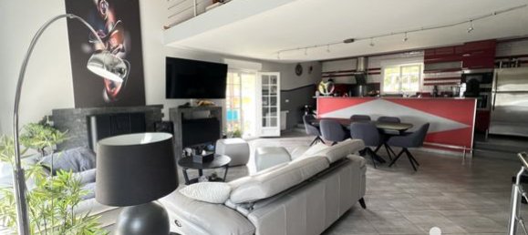 4 bedrooms House in Sarthe, France No. 315077 2