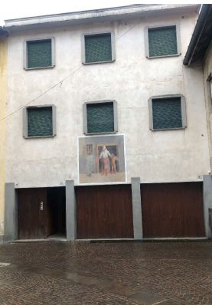 3-Zimmer Wohnung in Marchirolo, Italy, Nr. 12957