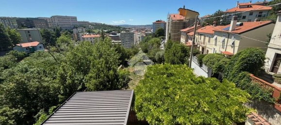 3 bedrooms Apartment in Trieste, Italy No. 273404 5