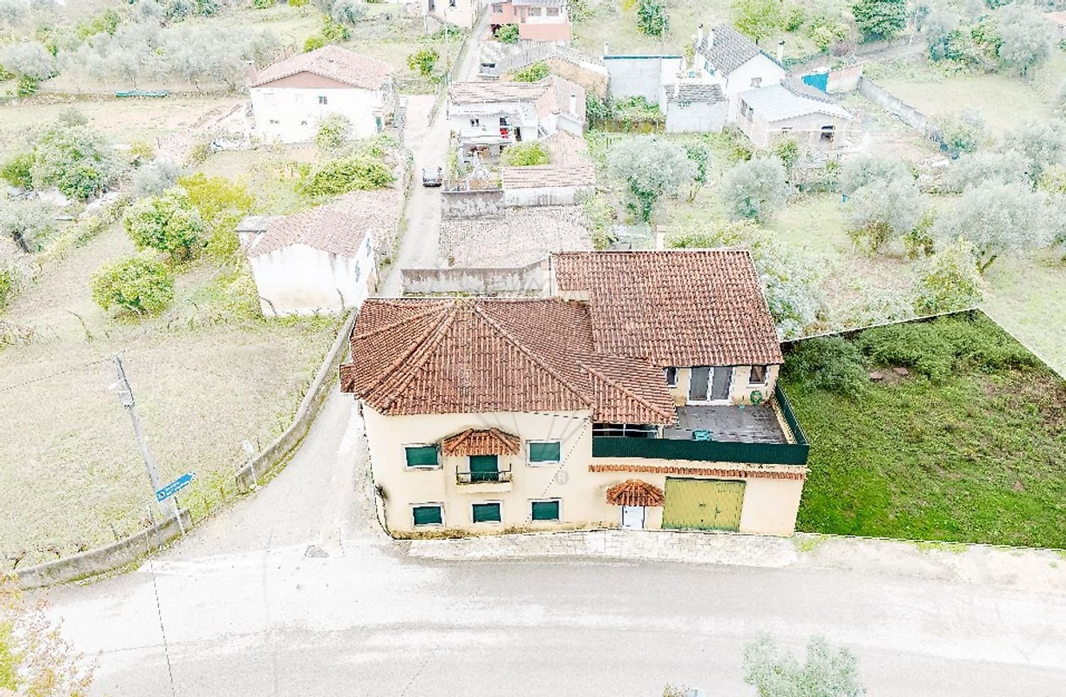 4 chambres Maison à Arrifana, Portugal No. 161921