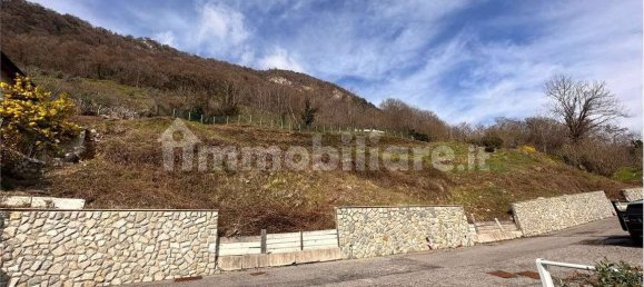 Земельный участок 550м² в Казлино д’Эрба, Италия № 336379 2