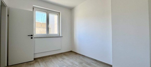 3-salle Appartement à Eggenberg, Austria No. 215838 7