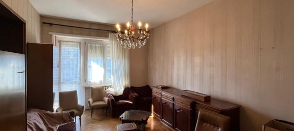 4 bedrooms Apartment in Turin, Italy No. 380318 8