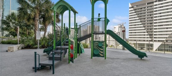 2 غرف نوم عقار تجاري في Miami, الولايات المتحدة رقم 614856 19