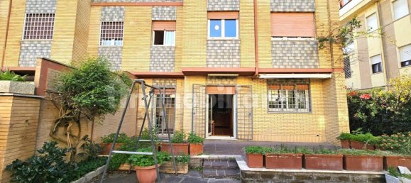 5 غرف نوم فيلا في Fiumicino, Italy رقم 44917 4