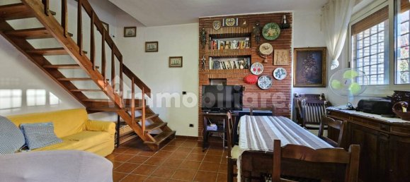 5 غرف نوم فيلا في Fiumicino, Italy رقم 44917 8