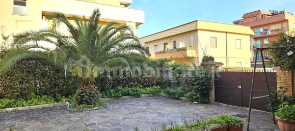 5 غرف نوم فيلا في Fiumicino, Italy رقم 44917 6