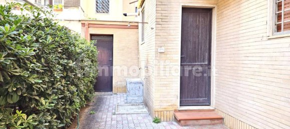 5 غرف نوم فيلا في Fiumicino, Italy رقم 44917 31