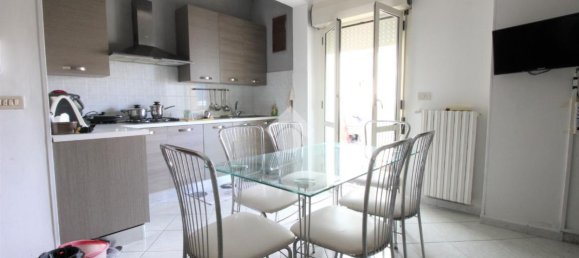 3 rooms Apartment in Lamezia Terme, Italy No. 11372 11