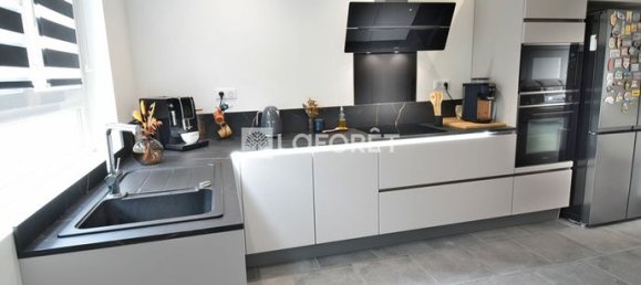 2 bedrooms Apartment in Correze, France No. 308283 2