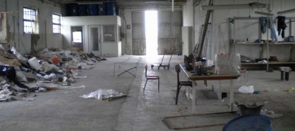 705m² Commercial property in San Giovanni in Persiceto, Italy No. 311067 17