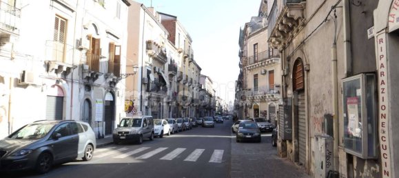 1-salle Propriété commerciale à Catania, Italy No. 335306 9