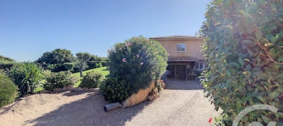 3 bedrooms Castles in Porto-Vecchio, France No. 80023 6