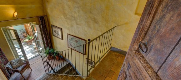 15 rooms House in Carezzano, Italy No. 280428 12