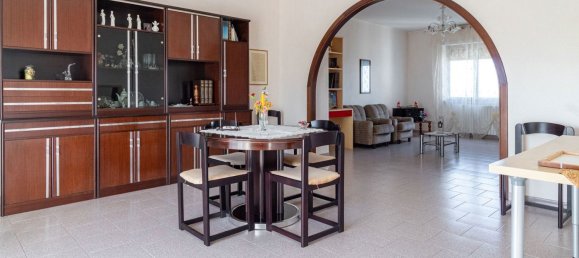 4 غرف نوم شقة في Rocca San Giovanni, Italy رقم 289046 12