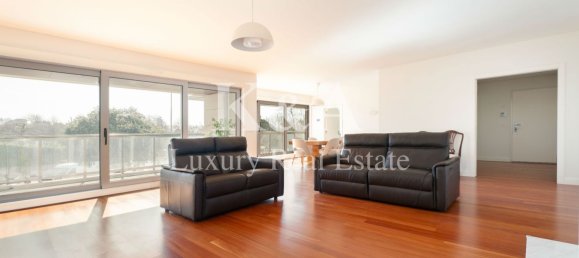 4 Schlafzimmer Wohnung in Porto, Portugal, Nr. 111906 5