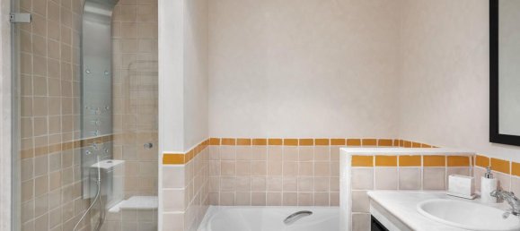 4 bedrooms Villa in Cadiz, Spain No. 25885 3