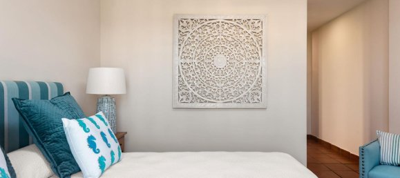 4 bedrooms Villa in Cadiz, Spain No. 25885 11