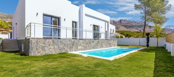 Villa de 4 dormitorios en Altea, Spain No. 188904 12