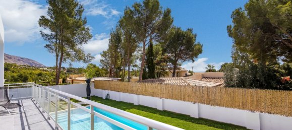 Villa de 4 dormitorios en Altea, Spain No. 188904 35