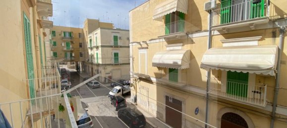 2-salle Bâtiment à Molfetta, Italy No. 29363 20