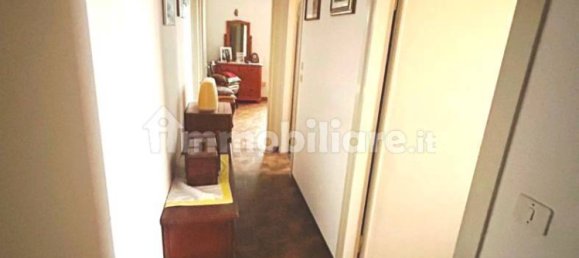 Apartamento de 2 dormitorios en Orio Litta, Italy No. 201963 8