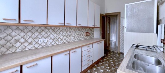 2 rooms Apartment in Penzing, Austria No. 150466 2