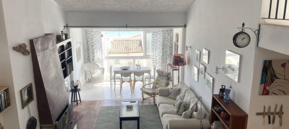 2 bedrooms Penthouse in Estepona, Spain No. 185378 6