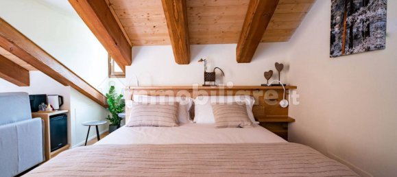 1 bedroom Penthouse in Aosta, Italy No. 213396 14