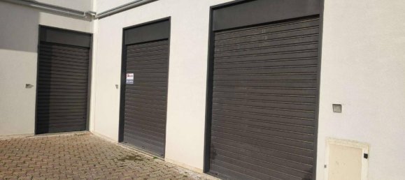 Garage in Messina, Italy 62m², Nr. 158323 4