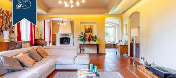 5 bedrooms Villa in Carate Brianza, Italy No. 56631 17