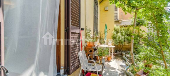 2 Schlafzimmer Haus in Turin, Italy, Nr. 379922 8