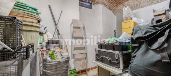 2 Schlafzimmer Haus in Turin, Italy, Nr. 379922 28