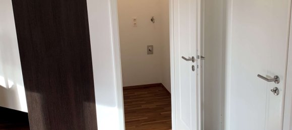 3 bedrooms Apartment in Erlangen, Germany No. 271355 6