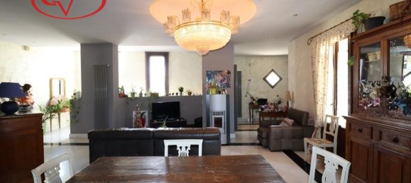 6-salle Villa à Montevarchi, Italy No. 231289 2