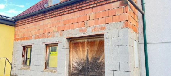 56m² Commercial property in Poysdorf, Austria No. 93977 2