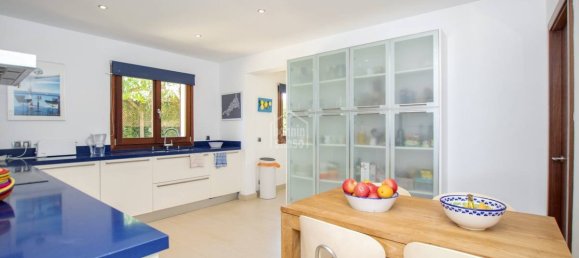 4 bedrooms Villa in Sant Lluis, Spain No. 5566 8