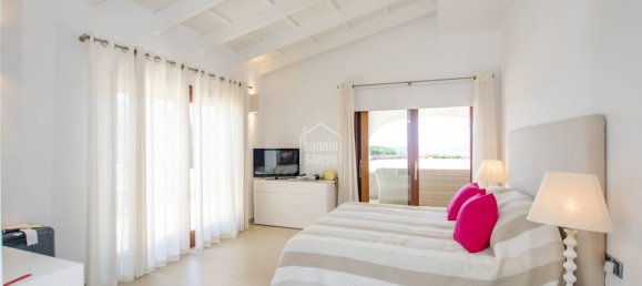 4 bedrooms Villa in Sant Lluis, Spain No. 5566 10